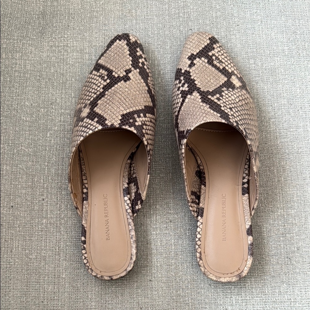 Banana Republic Snakeskin Pattern Mules - Tan and Black